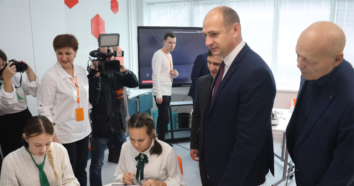 Класс с высокотехнологичным оборудованием открыли в Лицее №2 Братска