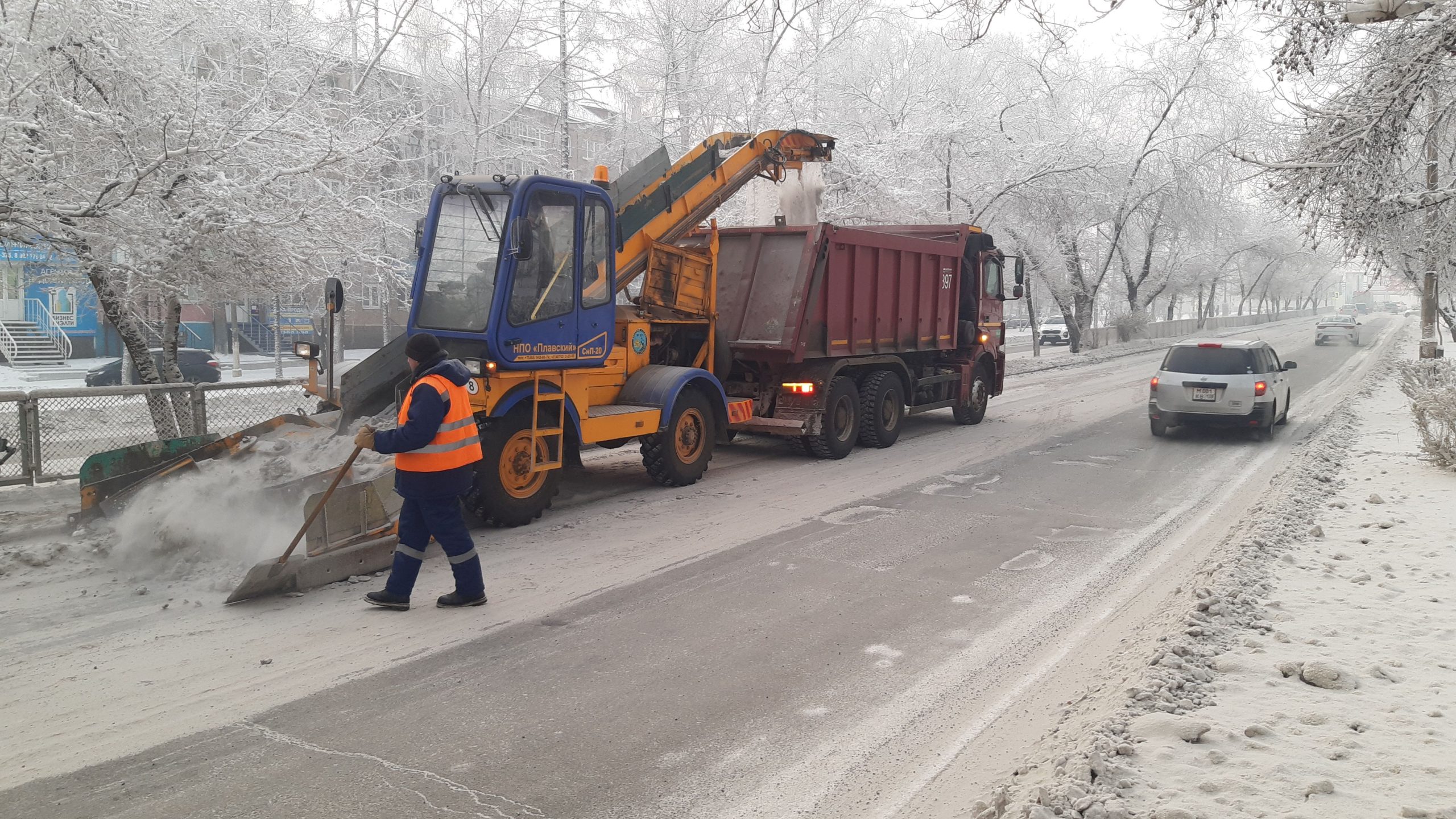 На уборке Братска от снега задействовано 49 единиц техники и 158 рабочих —  Твой Братск