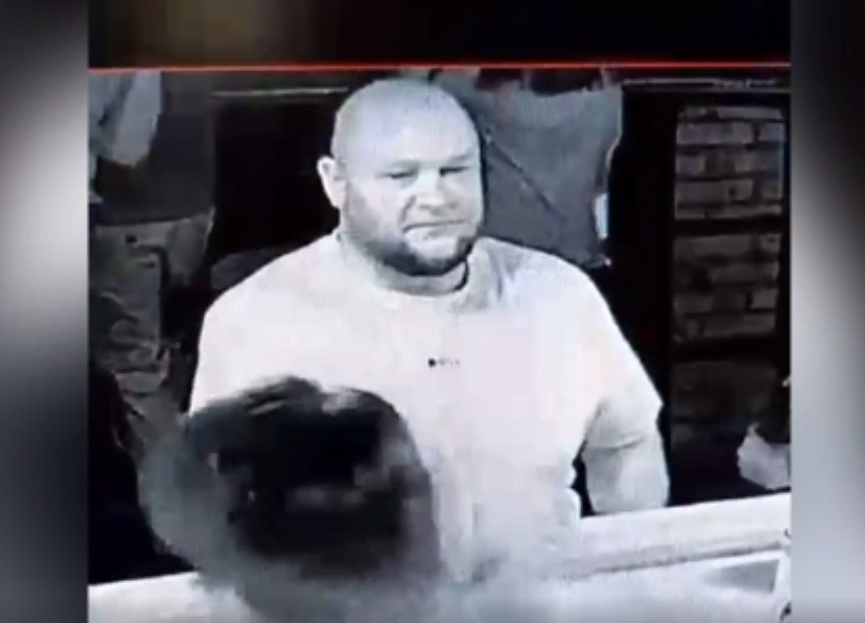 Несколько братчан не досчитались золотых украшений после дружеских объятий незнакомца