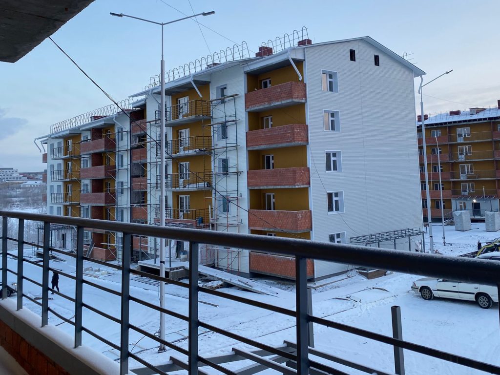 Общая готовность домов по улице Котельной в Братске составляет 93%
