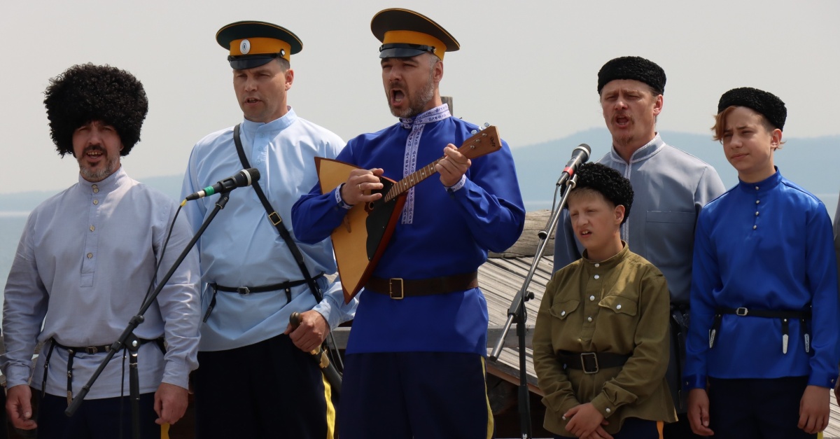 Песни, пляски, свадьба: фестиваль казачьей культуры прошел в Братске