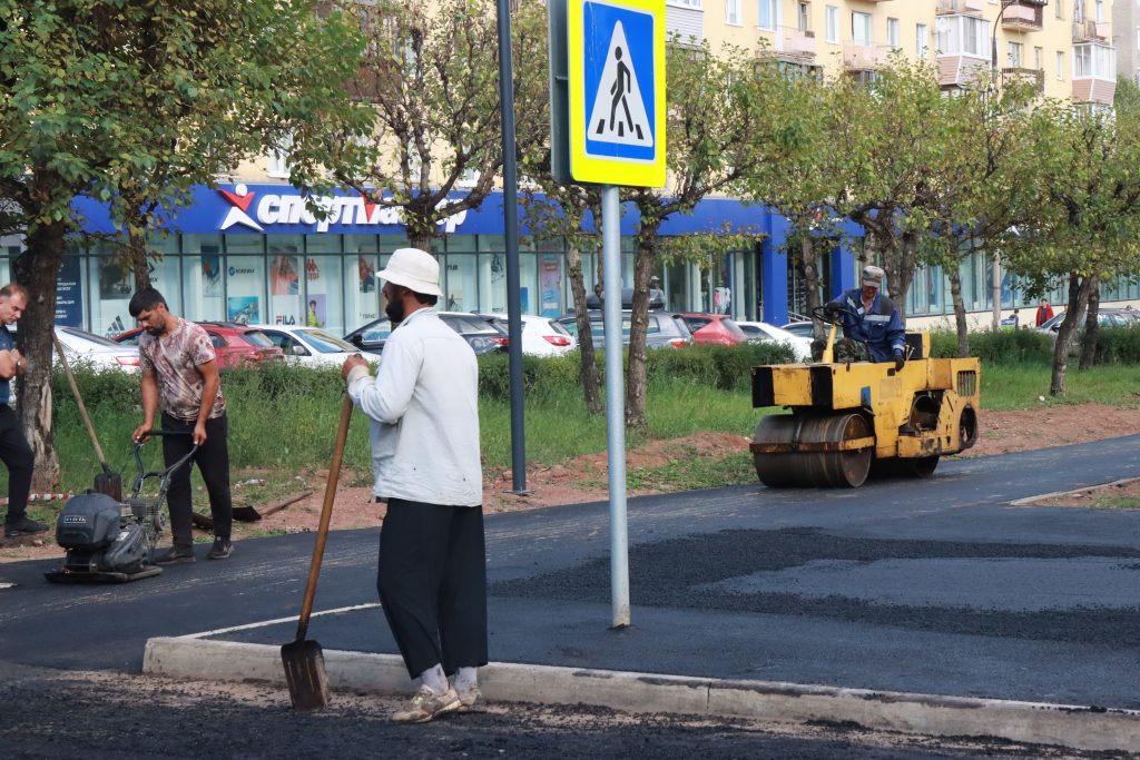 Преобразования на улице Кирова в Братске закончат в октябре