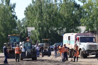 Проезд у школы №17 ремонтируют в Братске после обращения к мэру