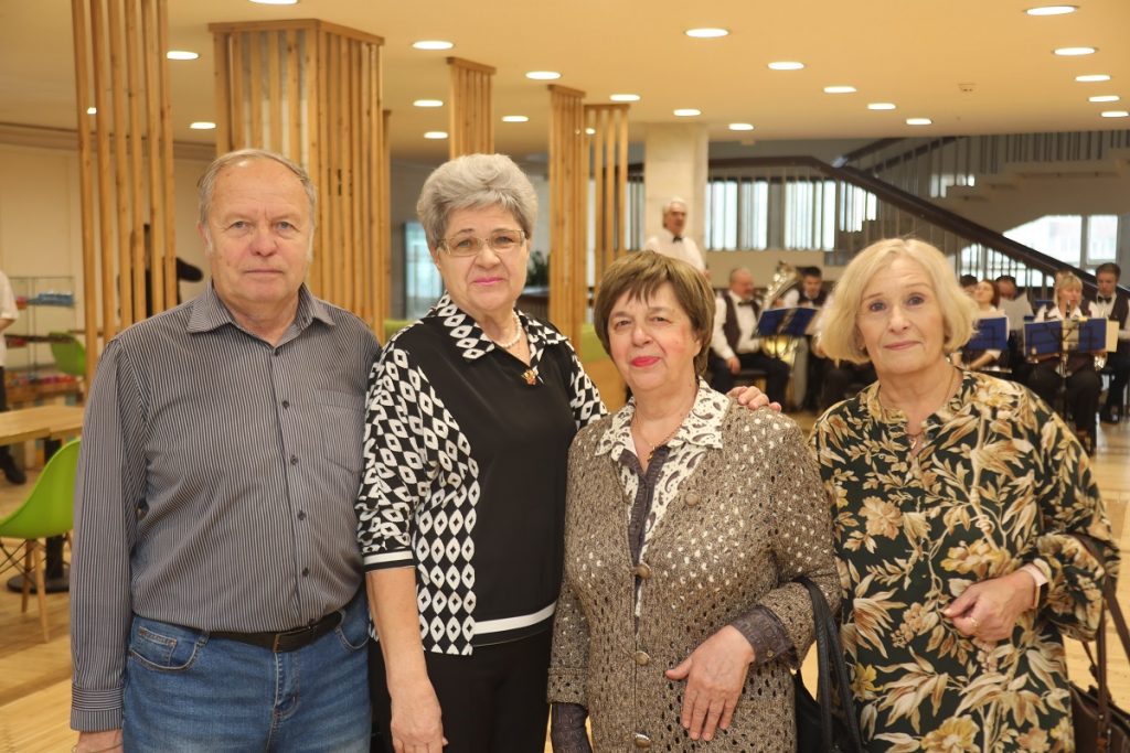 Сергей Серебренников поздравил комсомольцев со 105-летием ВЛКСМ