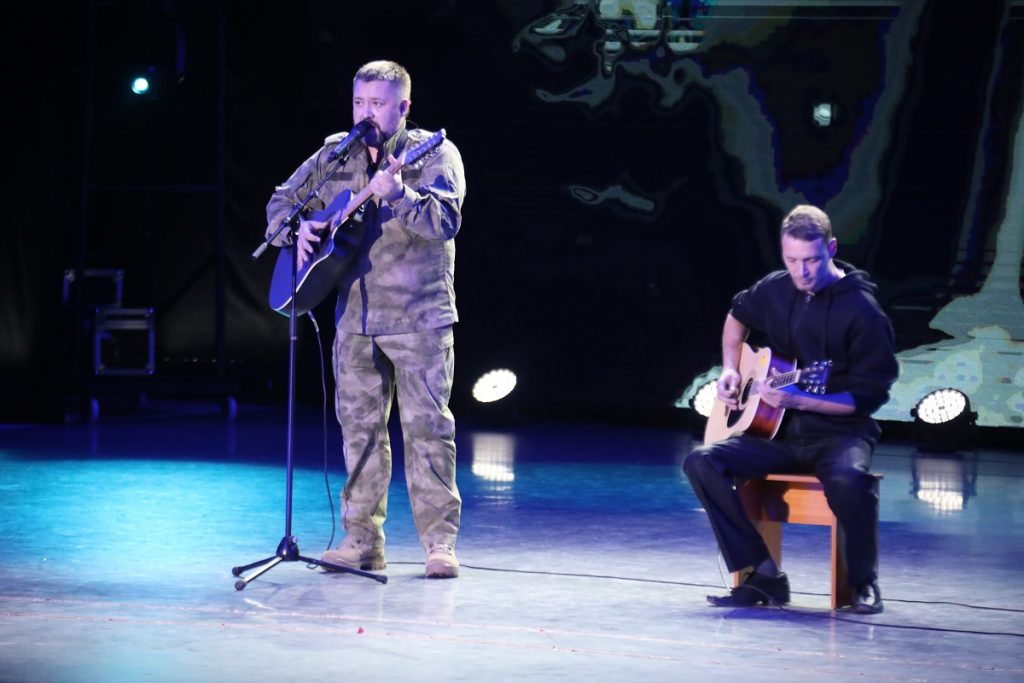 Сергей Серебренников поздравил комсомольцев со 105-летием ВЛКСМ