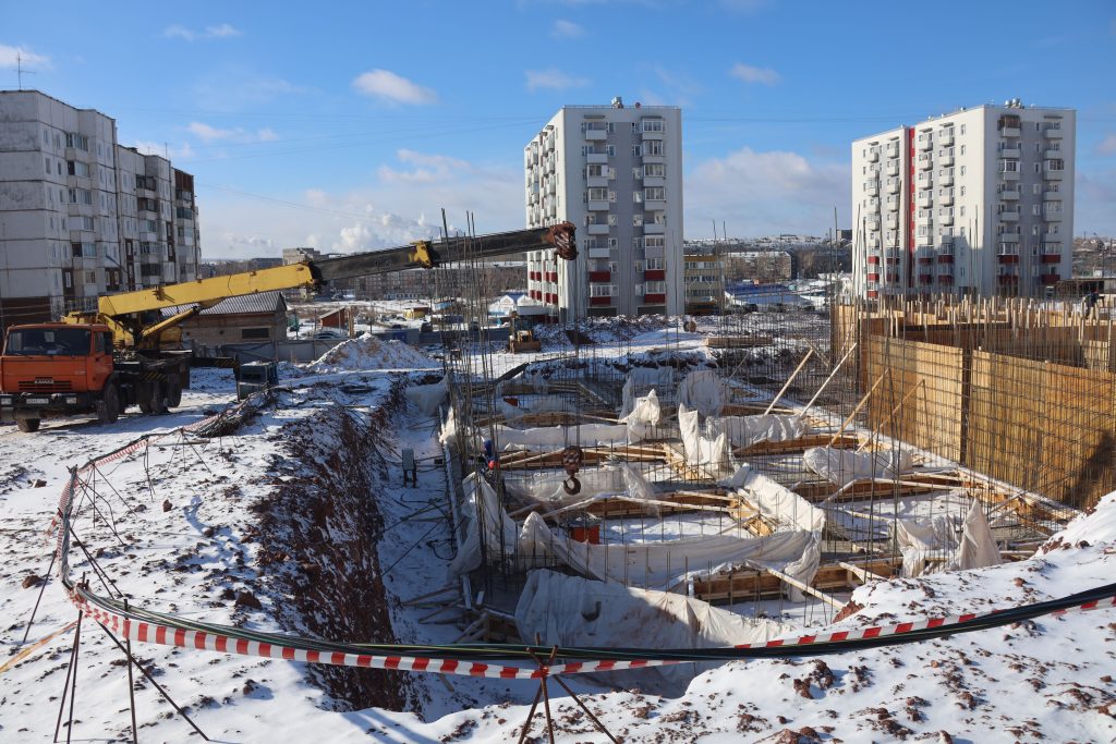 Школу в 26-м квартале Братска достроят в декабре 2024 года