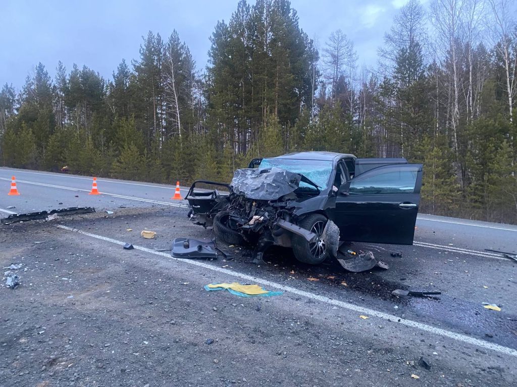 Трагическая авария унесла жизнь 51-летнего водителя под Братском — Твой  Братск