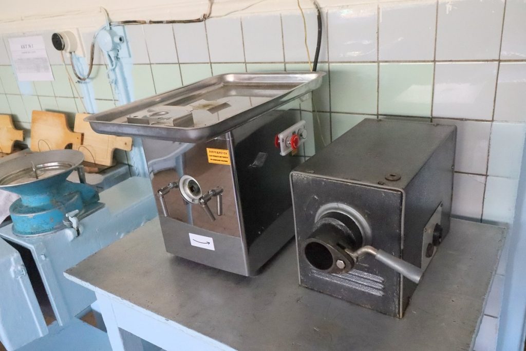 В 19 школах Братска установили новое оборудование пищеблоков на 9,6 млн рублей