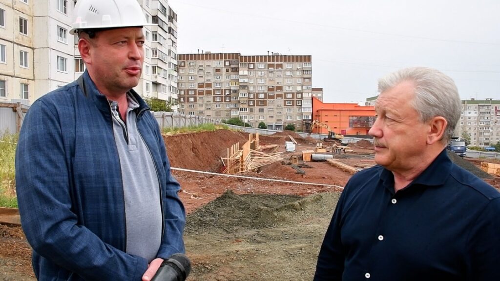 В 26-м микрорайоне Братска начались подготовительные работы на стройплощадке будущей школы