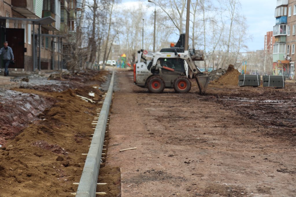 В Братске благоустроят 7 территорий, объединяющие дворы 17 домов в 2024 году