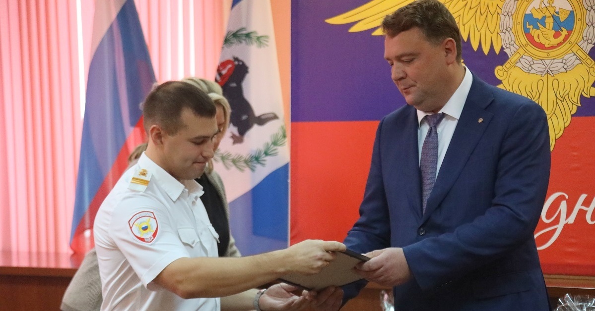 В Братске наградили победителей конкурса на лучшую организацию работы отдела полиции