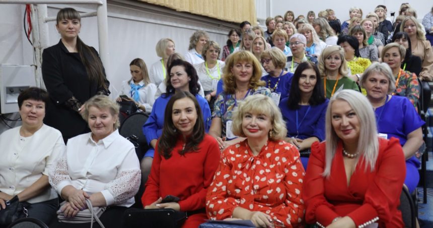В Братске открылся всероссийский форум «Воспитатели России»