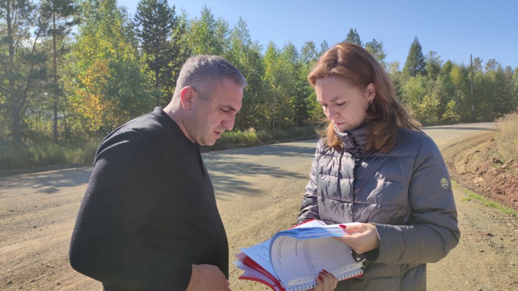 В Братске отремонтировали грунтовую дорогу к СНТ «Учитель»