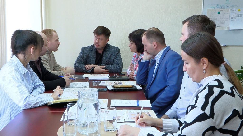 В Братске профессиональные художники разрисуют несколько стен зданий