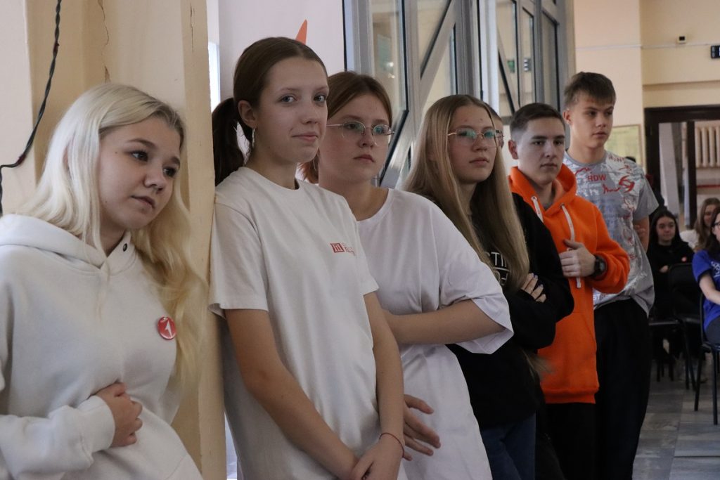 В Братске прошел городской слет школьных активистов и участников РДДМ «Движение Первых» «Моя страна - Россия»