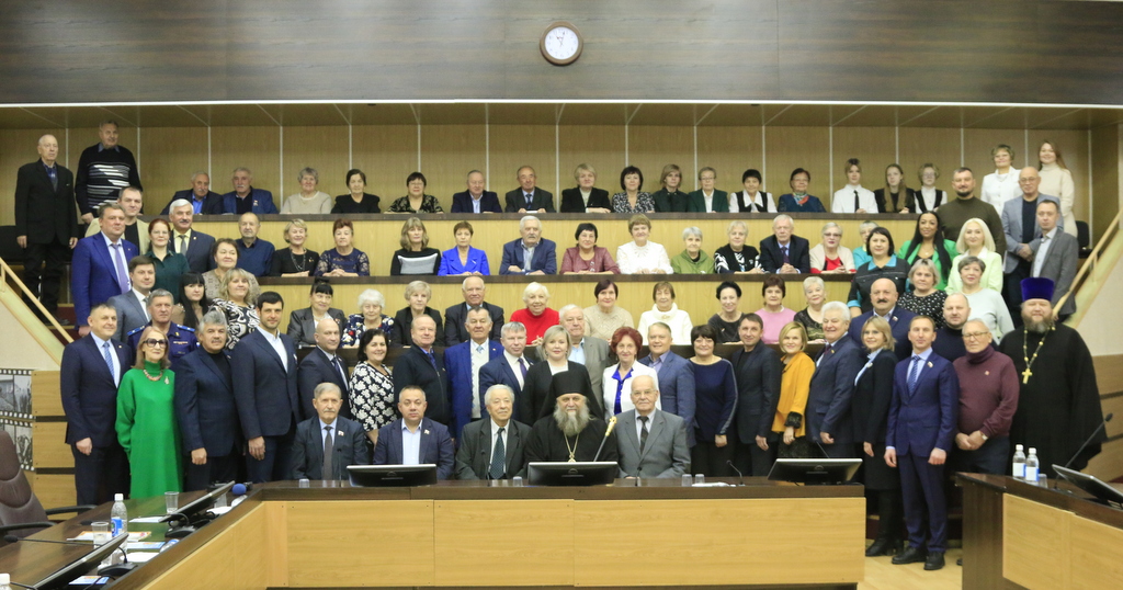 V Bratske Sostoyalas Traditsionnaya Vstrecha Deputatov Vseh Sozyvov 15