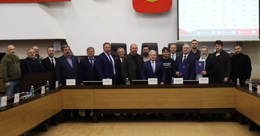 В Братске состоялся круглый стол «СВО и консолидация общества» с участием федеральных политиков и экспертов