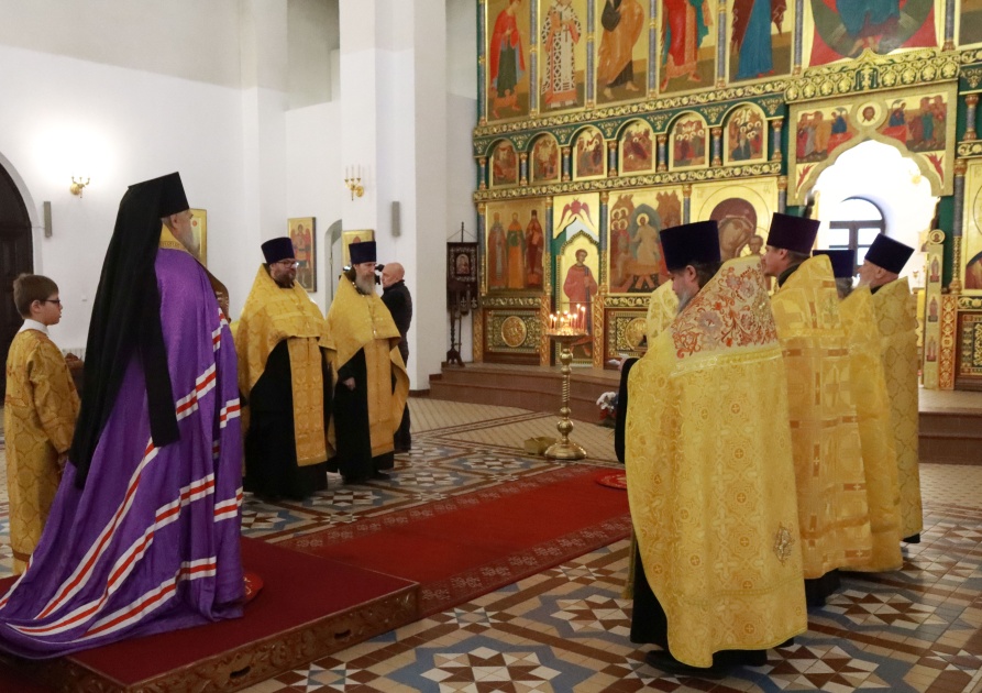 V Den Rozhdeniya Bratska Proshyol Moleben V Glavnom Gorodskom Hrame 2