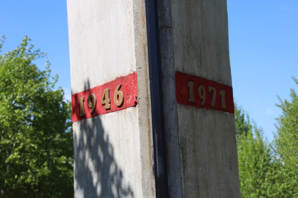 В Правобережном районе Братска завершат благоустройство сквера к 50-летию БАМа