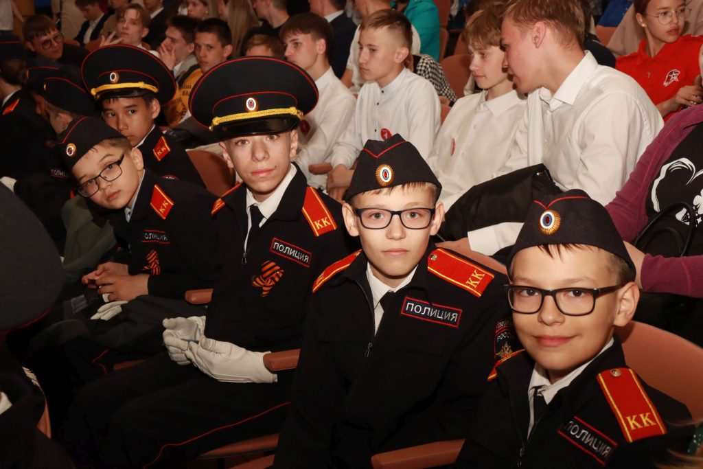 Юные братские патриоты успешно завершили состязания в городском турнире «Регион 38»