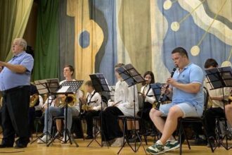 Юные музыканты ДШИ №1 дали концерт в лагере «Крылатый»