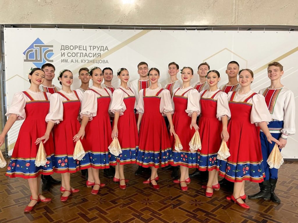 Юные танцоры из Братска удостоены Диплома I степени на конкурсе в Красноярске