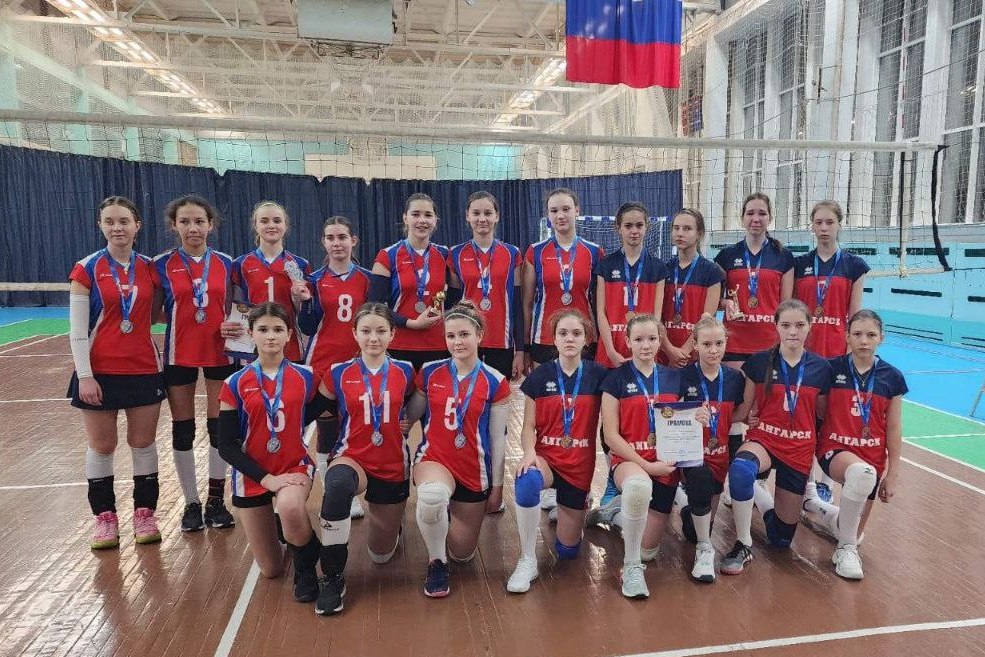 Юные волейболисты из Братска заняли призовые места на областных соревнованиях