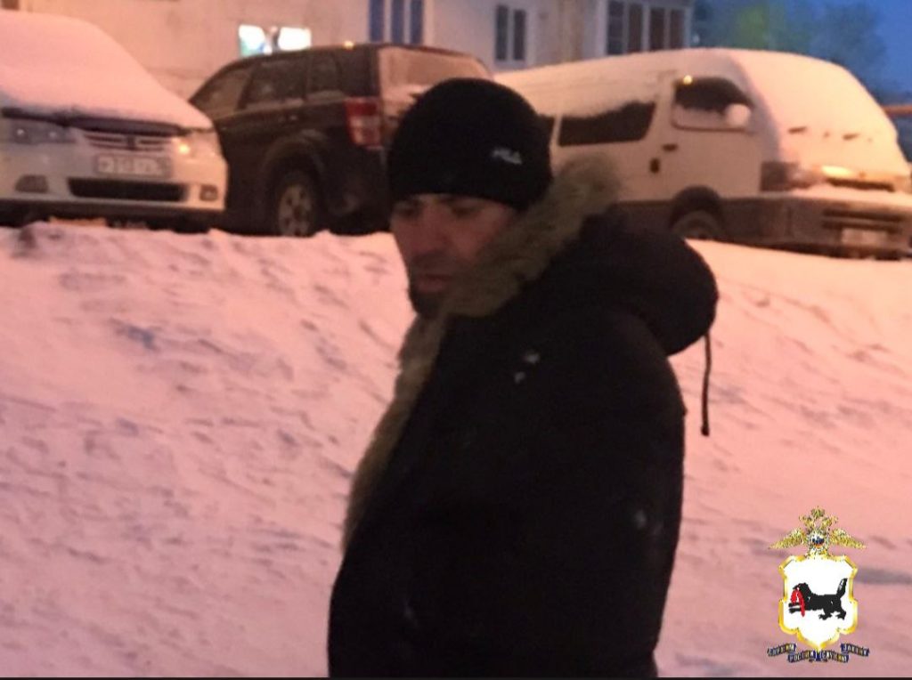 Злоумышленника, который портит чужие авто, сняли на камеру в Братске